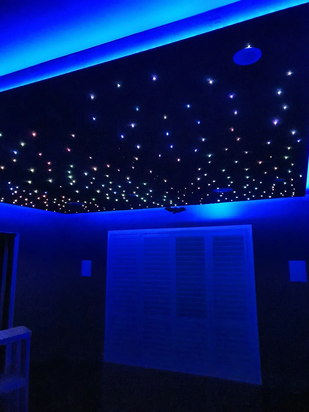 Star ceiling with blue cove lighting